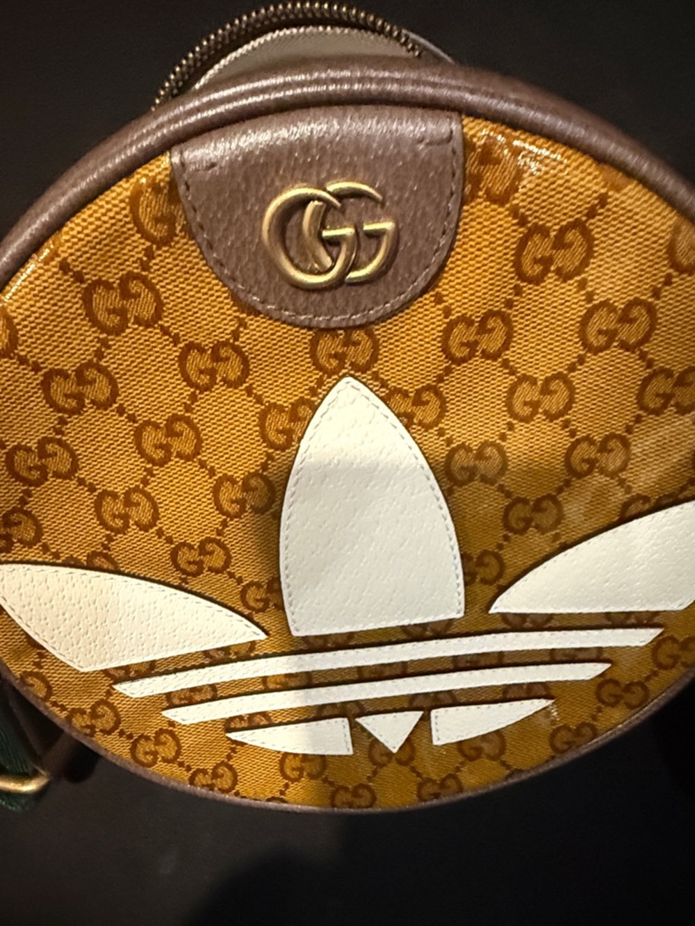 Gucci - Picture 4 of 11